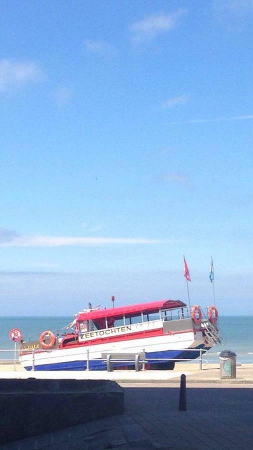 bord de mer Sint-Idesbald Exterior foto